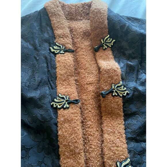 Vintage Handmade Black Jacquard Tang Style Jacket Sherpa Lining Frog Closure S/M - Picture 3 of 11